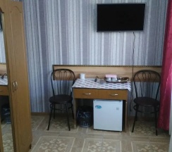 Двухместный номер Comfort (двуспальная кровать) в Майский
