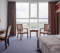 Стандарт с двуспальной кроватью в Marins Grand Hotel Астрахань