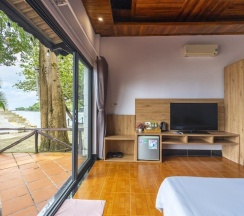 Трёхместное бунгало с видом на море в Mai Phuong Resort Phu Quoc