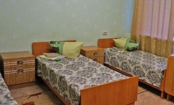 Кровать в 3-местном общем номере в Гостиный двор