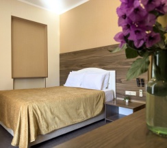 Двухместный номер Стандарт с балконом и с красивым видом из окна двуспальная кровать в Aimara