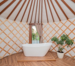 Юрта Лада в Папоротник