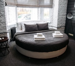Апартаменты с видом на город в City apartments-deluxe room