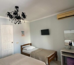 3- местный номер Супериор с балконом в Петрович