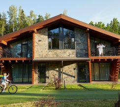 Pet Townhouse Familia в Les Art Resort