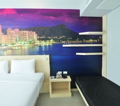 Номер Deluxe с балконом в The AIM Patong Hotel