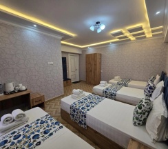 Четырёхместный люкс в Samarkand Imron Guest House