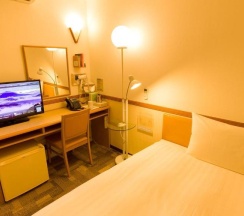 Одноместный номер Standard в Toyoko Inn Okinawa Naha Omoromachi Ekimae