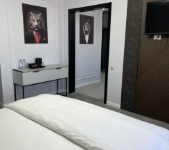 Двухместный люкс с красивым видом из окна двуспальная кровать в Karibi