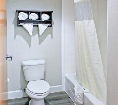 Двухместный люкс двуспальная кровать в Palacio Royale Inn Houston NW Beltway 8