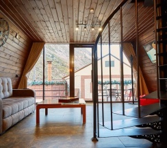 A-frame house в Anaka