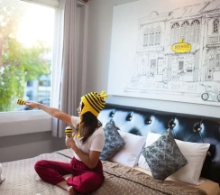 Номер Deluxe с видом на бассейн в Beehive Phuket Old Town - Hostel
