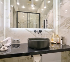 Улучшенный одноместный номер в Питер