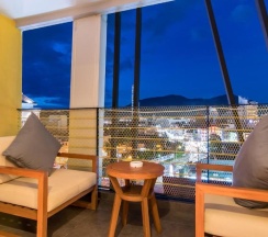 Двухместный номер Deluxe двуспальная кровать в ASHLEE Hub Hotel Patong