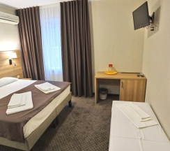 стандарт 2-х местный + доп.место в Валентина