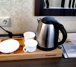 Полулюкс с балконом в Shamsi hall