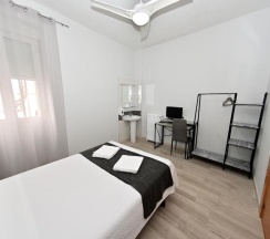 Двухместный номер Standard двуспальная кровать в Hostal Falfes