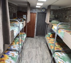 Мужской номер в Подсолнух