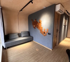 Коттедж в Fox inn hotel