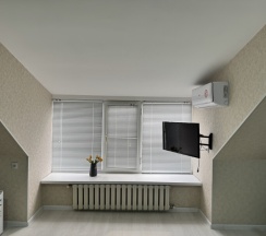 Комфорт Мансарда в Три Туза