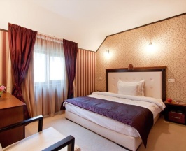 Люкс Deluxe в Best Western Plus Bristol Hotel