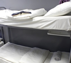 Кровать в общем номере (общая ванная комната) в Head Hostel