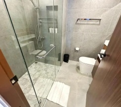 Двухместный номер Premier 2 отдельные кровати в The Proud Karon Beach Phuket Trademark Collection By Wyndham