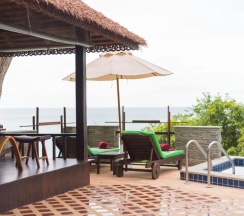 Двухместный люкс Executive Pool двуспальная кровать в Отель Panviman Resort Koh Phangan