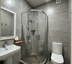 Улучшенный в Aredo Hotel