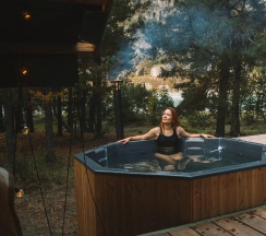 Тент-хаус с купелью в Ороктой парк