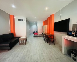 Номер Deluxe Family в Karon Studio Apartment