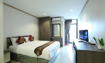 Двухместный номер Standard с балконом двуспальная кровать в Sunlight Hotel