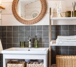 Дом Кедр с баней и купелью в Timeless