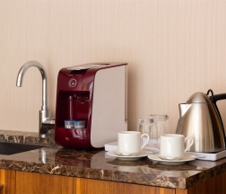 Полулюкс с 1 кроватью «King size» с видом на театр в Grand Autograph Hotel Novosibirsk