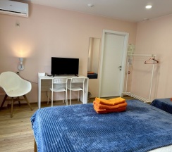 Эконом (ванная комната рядом с номером) в Riverside