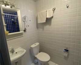 Двухместный номер с двумя односпальными кроватями в Happy Home