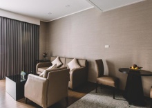 Одноместный номер Premier c 1 комнатой 2 отдельные кровати в Adelphi Suites Bangkok