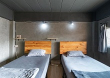 Двухместный номер Standard 2 отдельные кровати в The Beds Ever - Hostel - Adults Only