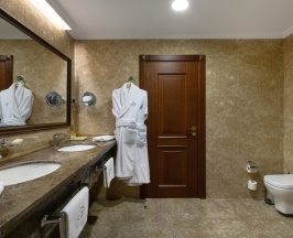 Двухместный полулюкс двуспальная кровать в President Hotel Minsk