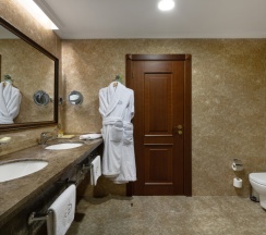 Двухместный полулюкс двуспальная кровать в President Hotel Minsk