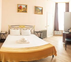 Классический номер с двуспальной кроватью в Круиз