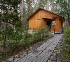 Коттедж с двумя спальнями в Салют