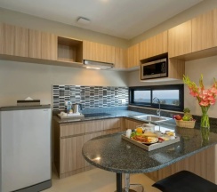 Трёхместный семейный номер в Patong Bay Residence
