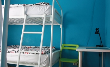 Кровать в 4-местном общем номере в Sky Hostel