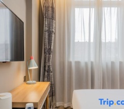 Двухместный номер Business двуспальная кровать в Homeinn (Shanghai Pudong Sanlin Metro Station)