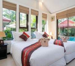 Вилла-люкс с собственным бассейном с 6 комнатами в Boutique Resort Private Pool Villa