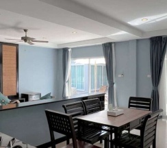 Вилла с 4 комнатами в De Palm Poolvilla
