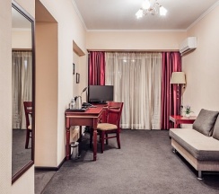 Двухместный номер Deluxe Superior двуспальная кровать в Almaty