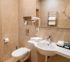 Номер Deluxe в Kedrovka