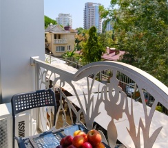 Комфорт Панорамный с балконом и видом на город,  2-х местный с дополнительным местом в Амбассадор